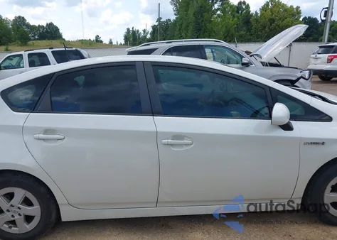 2010 Toyota Prius Iv z USA, uszkodzony, nr VIN JTDKN3DU4A5177390